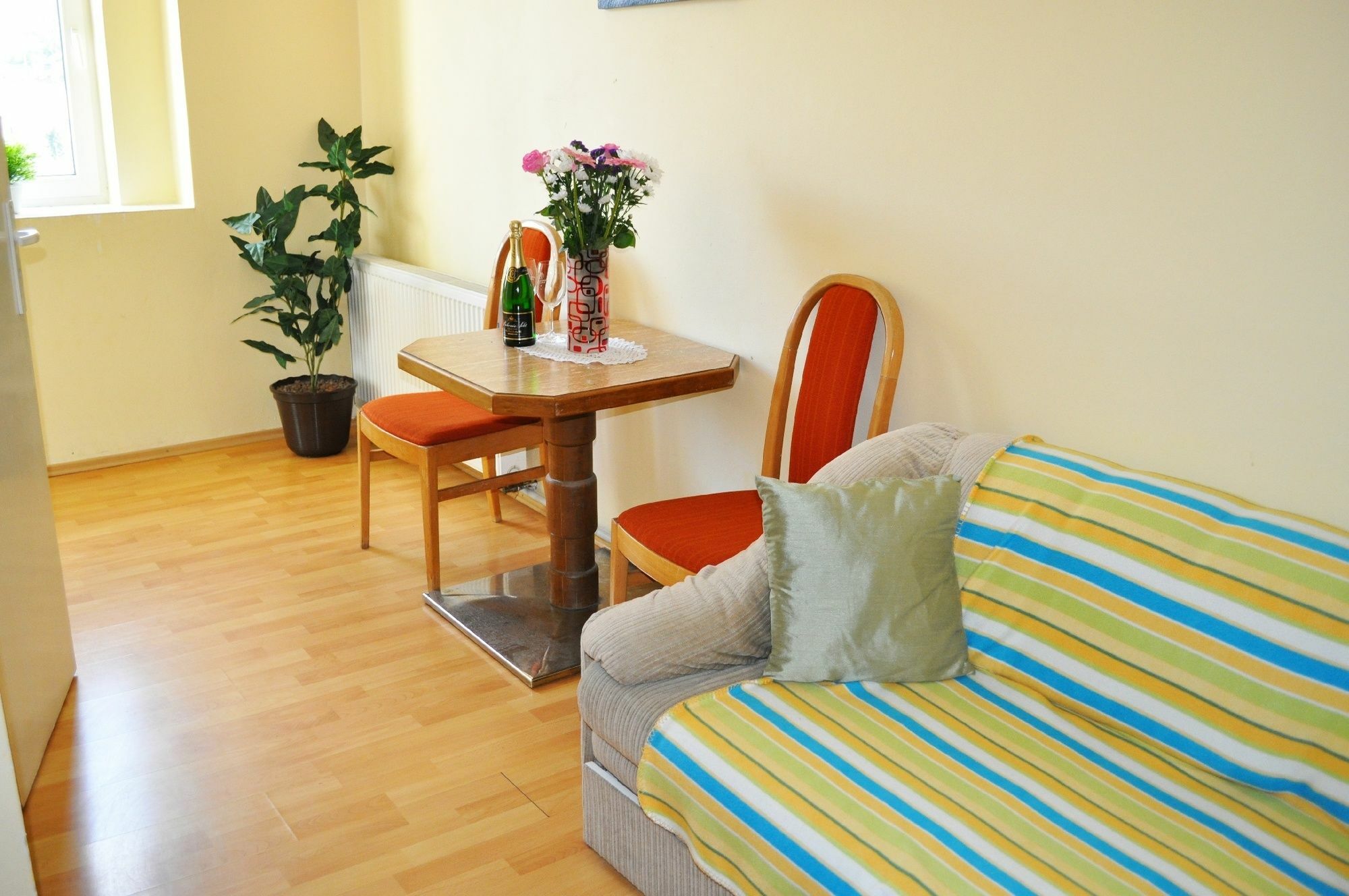 Pension Berg Prague Exterior photo