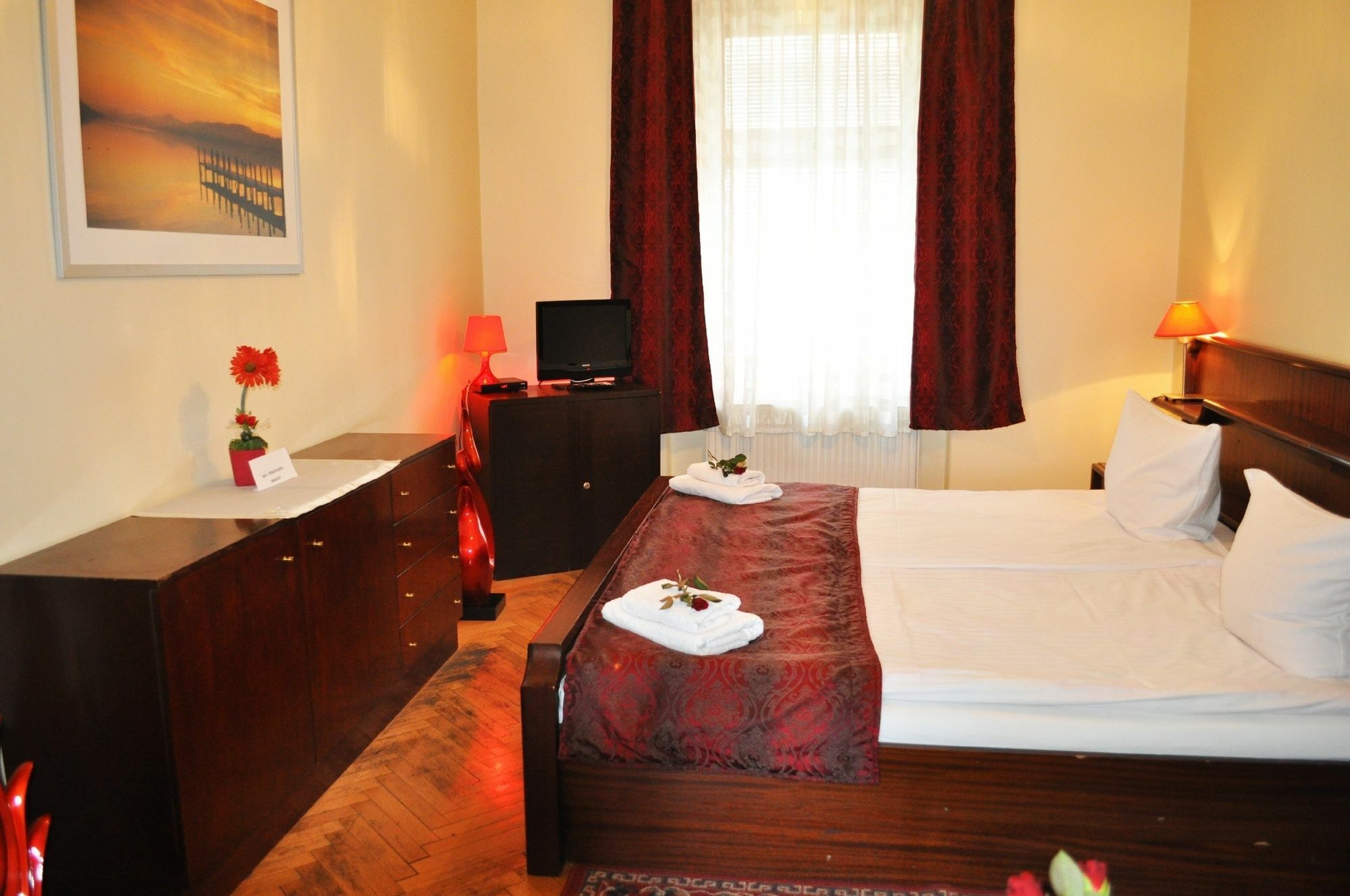 Pension Berg Prague Exterior photo